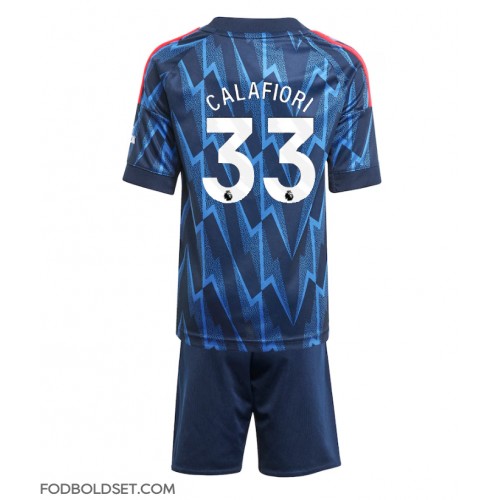 Arsenal Riccardo Calafiori #33 Udebane Trøje Børn 2025-26 Kortærmet (+ Korte bukser)